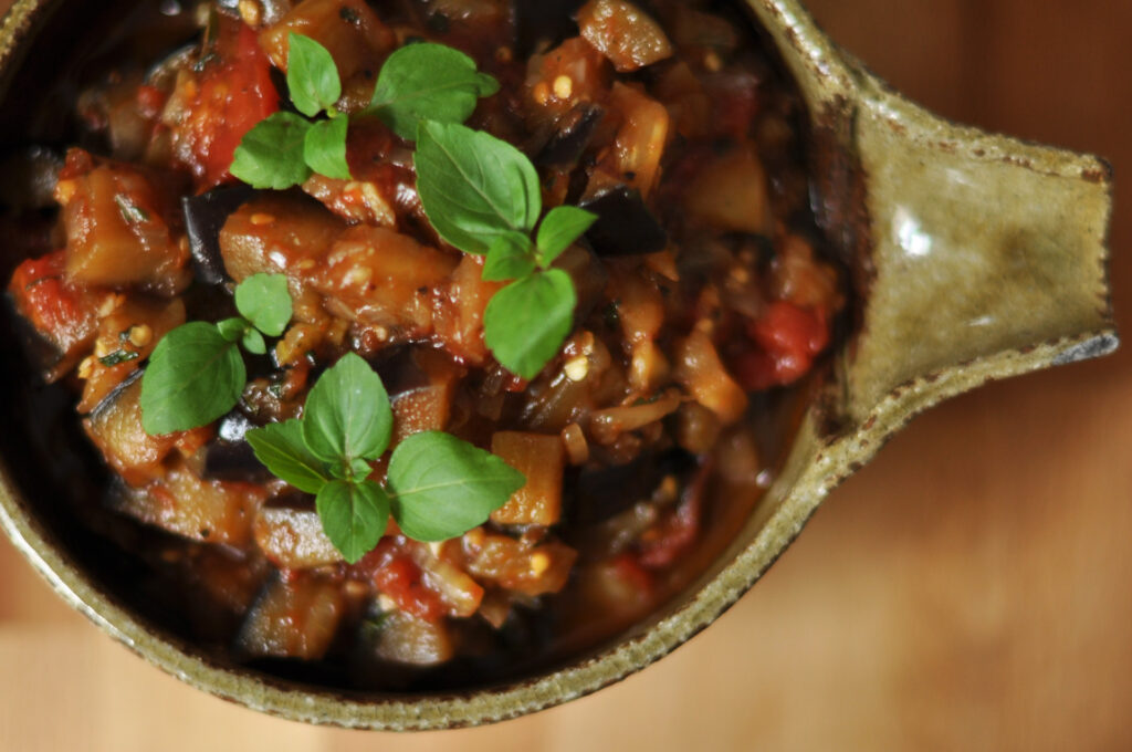 Caponata - Süßsaure Auberginenpfanne
