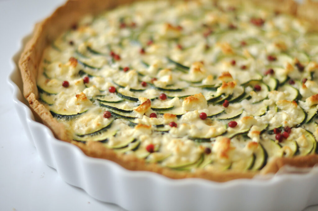 Zucchini-Quiche mit Feta und