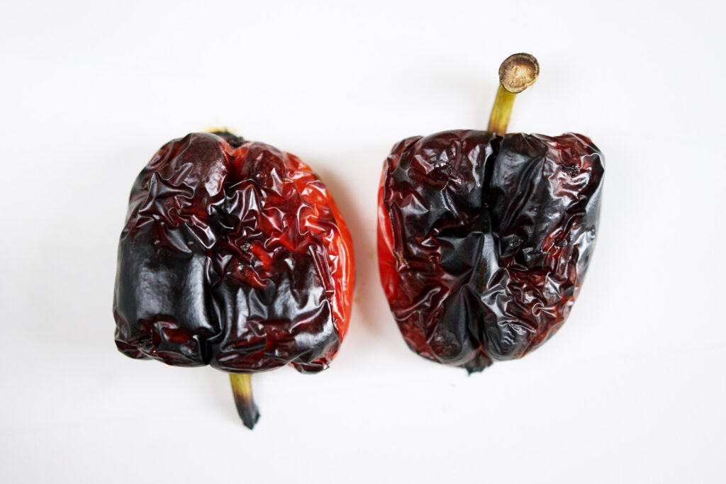 Harissapaste mit gerösteter Paprika