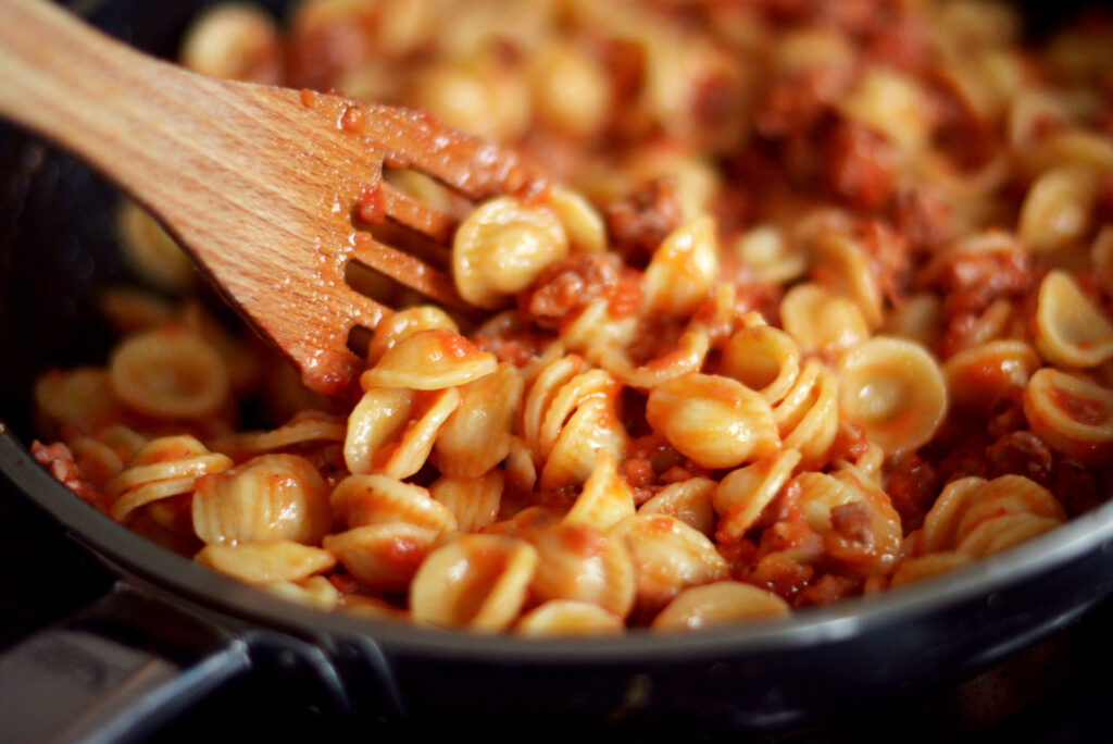Pasta salsiccia e provola
