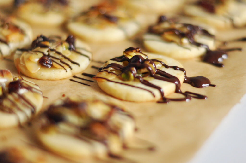 Florentiner-Heidesand mit Pistazien und Cranberries