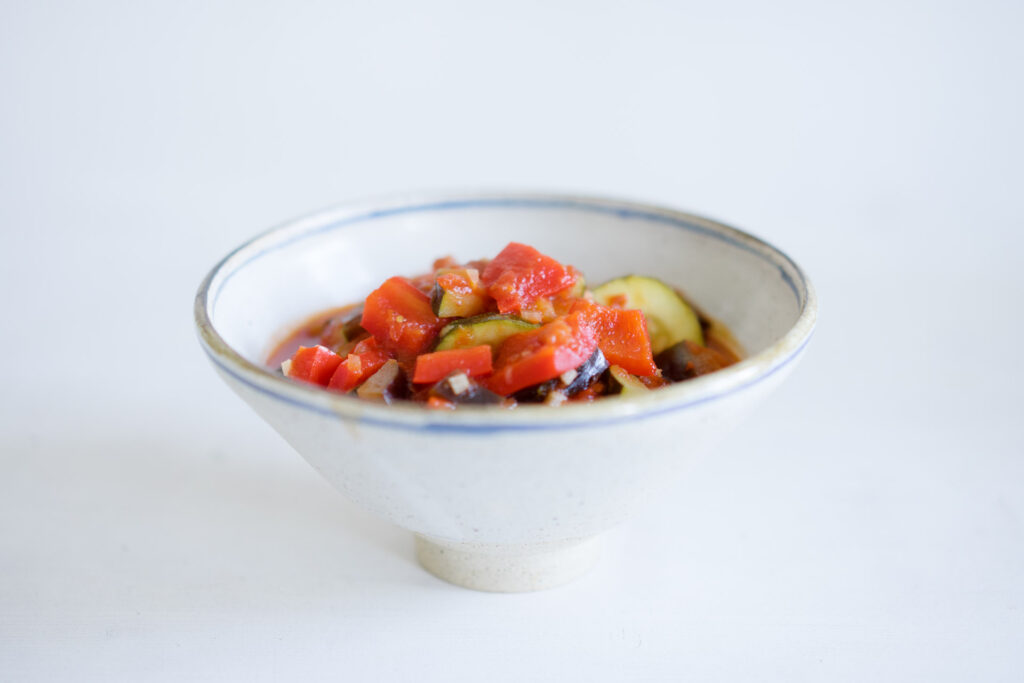 Ratatouille mit Paprika, Aubergine, Zucchini und Tomaten