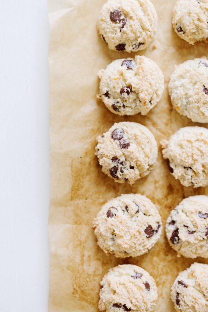 Mandelkekse mit Orange und dunkler Schokolade - Macarons aux amandes