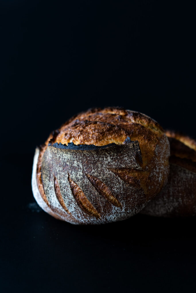Italienisches Hartweizenbrot mit Lievito Madre - Pane Pugliese
