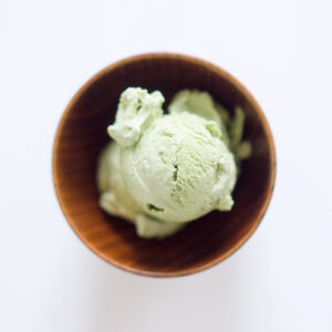 Matcha-Eis - Eiscreme mit japanischem grünen Tee