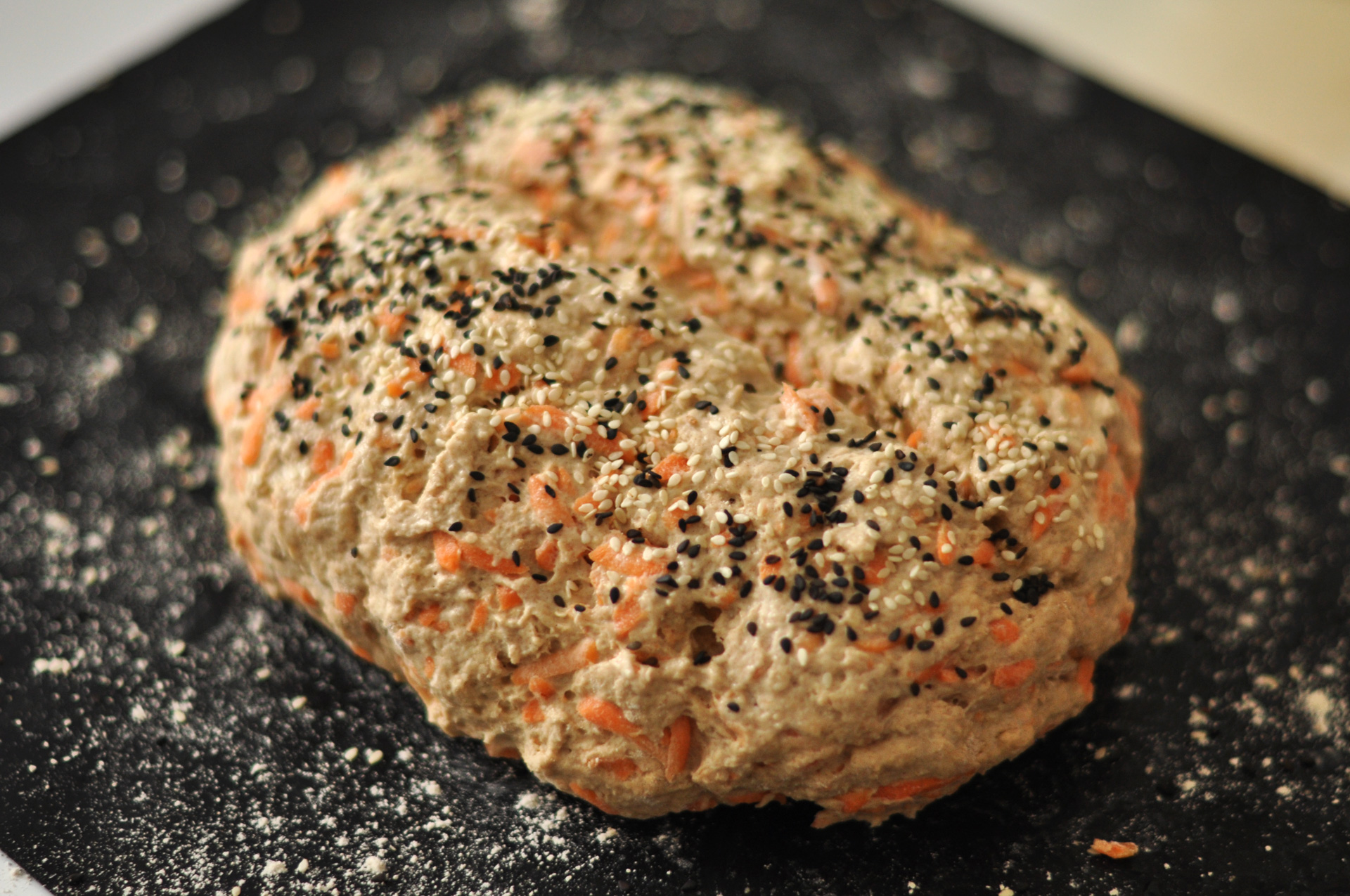 „Schnelles Brot mit Joghurt und Möhren