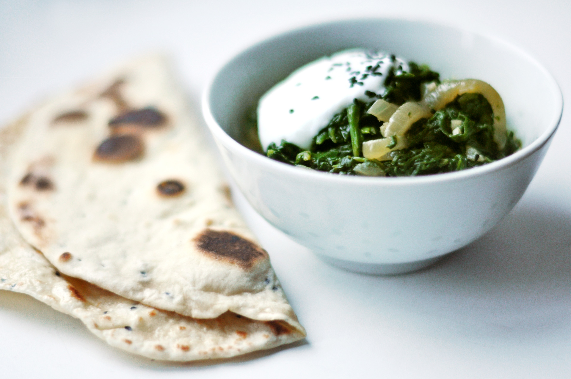 „Indischer Spinat & Naan