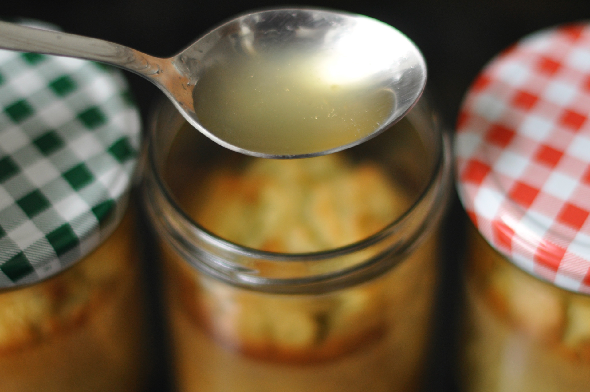 „Zitronen-Zucchini-Rosmarin-Kuchen